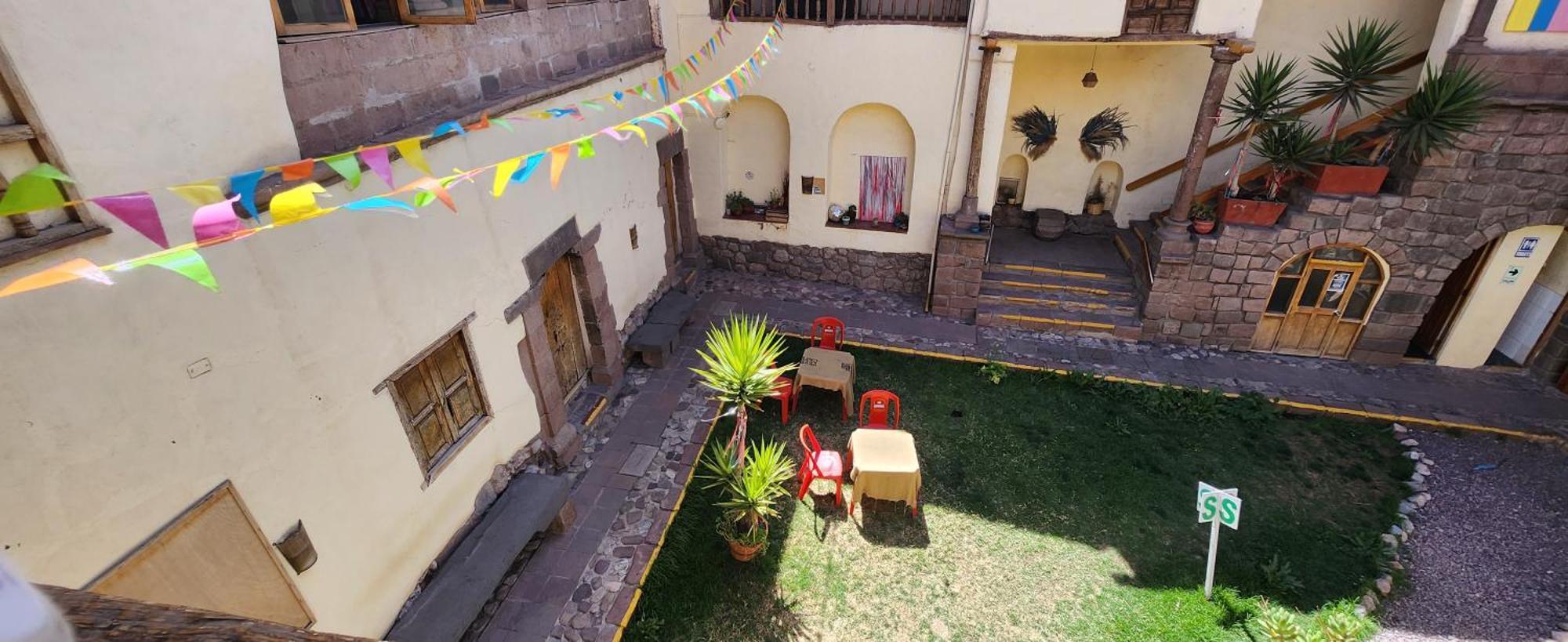 Loki Cusco Hostel Luaran gambar